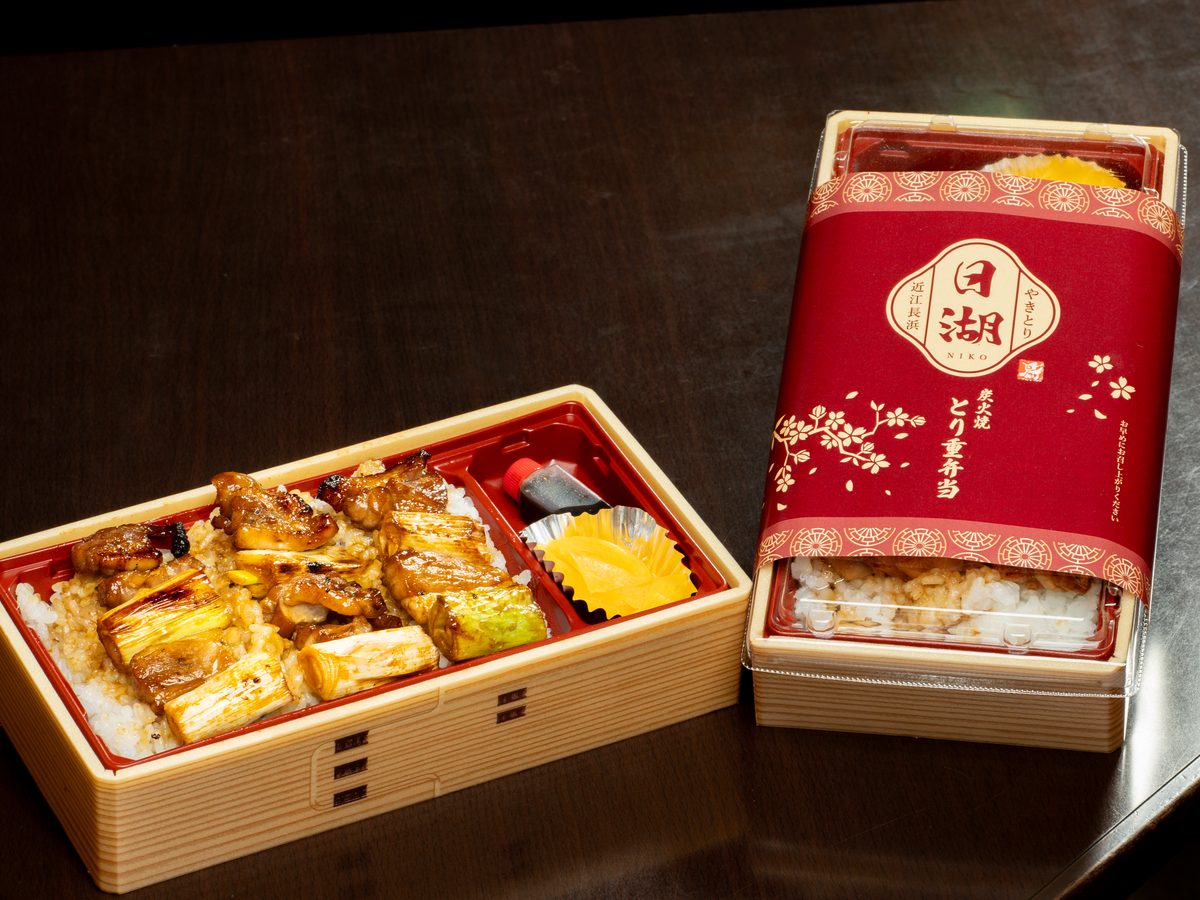 日南鶏のとり重弁当・近江鴨のかもねぎ重弁当